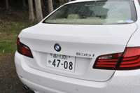 クリックするとシートアレンジによる荷室の変化が見られます。