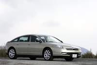 シトロエンC6（FF/6AT）【ブリーフテスト】の画像