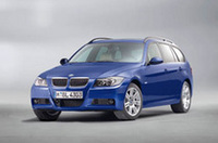 ベーシックな3シリーズのワゴン「BMW 320iツーリング」追加の画像