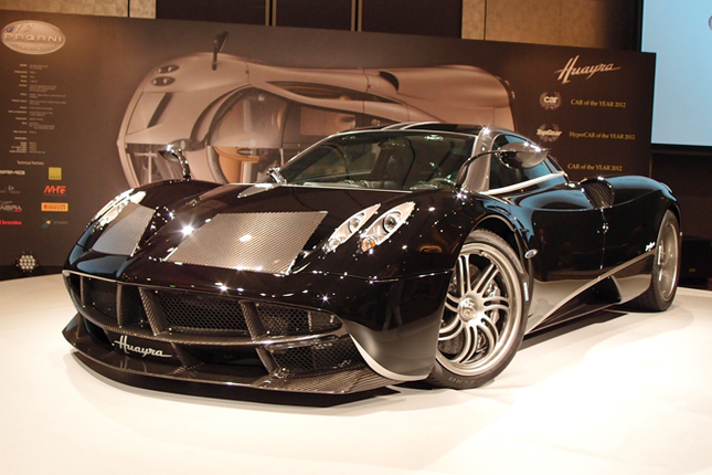 「パガーニ・ウアイラ」