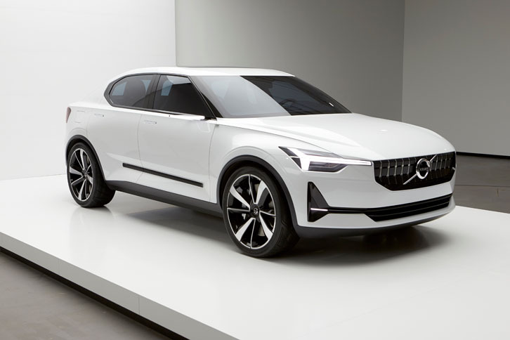 セダン風のボディーをまとう「ボルボ・コンセプト40.2」。