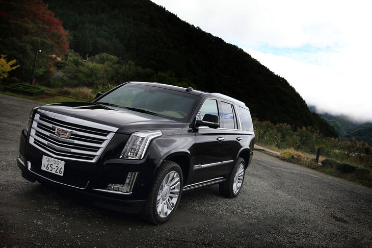 キャデラック・エスカレード プラチナム