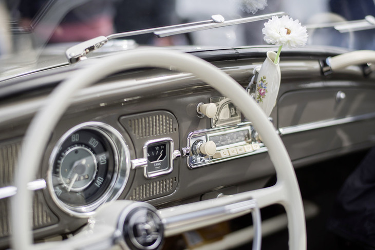 筆者宅にあった「ビートル」より前の時代のダッシュボード。