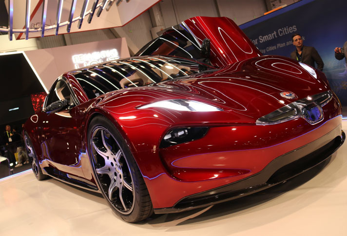 米国のフィスカー・オートモーティブは「Eモーション」を発表。航続距離640km以上、9分の充電でも200kmの航続が可能なEVだ。LiDAR（レーザーレーダー）による自動運転や、データネットワークとのコネクティビティーもセリングポイント。