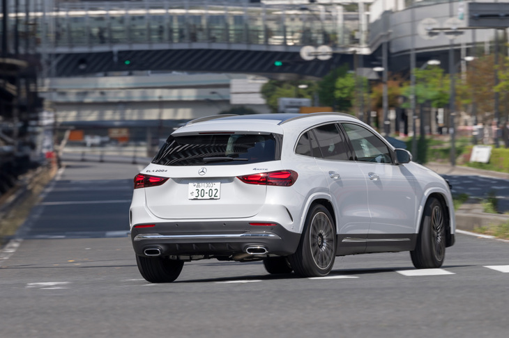 今回の試乗者は通常のエンジン車だったが、高い静粛性を特徴とする「アレンザLX100」なら、クルマが発する騒音の少ない（＝そのぶんタイヤのノイズが目立つ）電気自動車やプラグインハイブリッド車にも好適だろう。