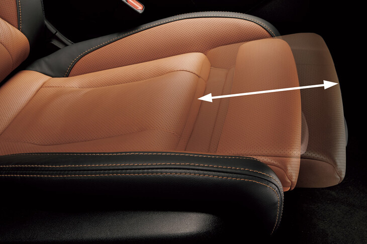 クッション長調整機構（運転席）