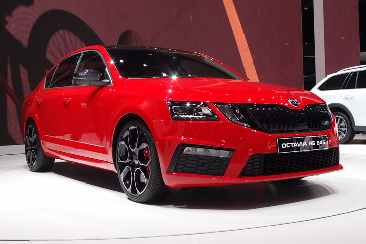 シュコダ・オクタヴィアRS245