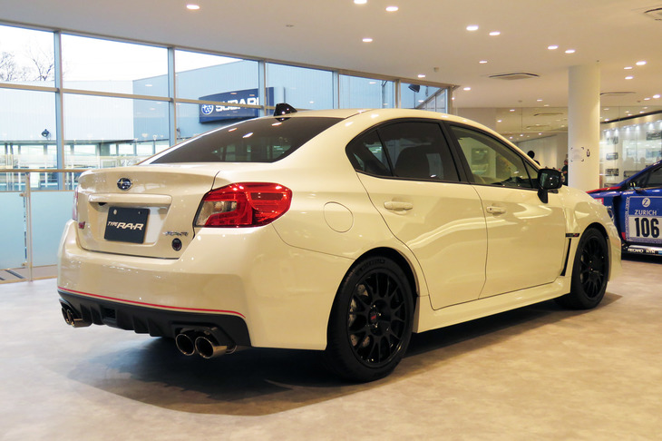 スバルWRX STI タイプRA-R（2018年）