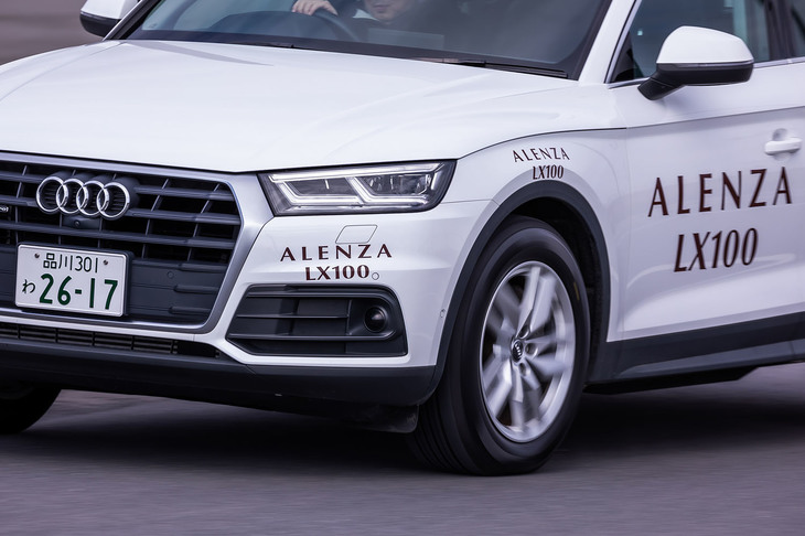 ブリヂストンのオンロード向けSUV用タイヤ「アレンザLX100」は2021年2月1日に、全39サイズのラインナップで発売された。