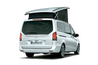 5人で寝られる「メルセデス・ベンツV220dマルコ・ポーロ ホライゾン」登場の画像