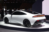 ホンダは「プレリュード コンセプト」を、「電動化や自動運転技術が普及していく過程においても、運転する楽しみを追求し続け、継承していく」ことを表現したモデルと説明している。