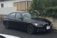 「BMW 320d」を購入した中古車店で修理してもらうことにした。
