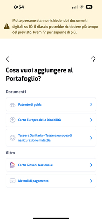 政府系アプリ「アップ・イオ」の各種証明書デジタル化選択画面。（上から）運転免許証、身障者手帳、健康保険証が選べるようになっている。