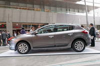 「ルノー・メガーヌ プレミアムライン」