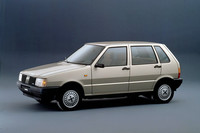 1983年「フィアット・ウーノ」。
