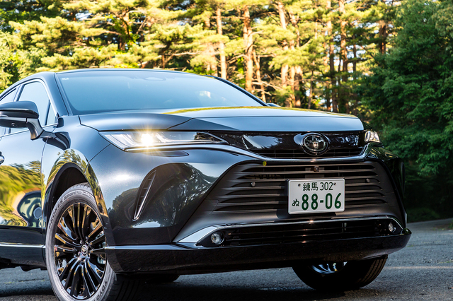 トヨタ・ハリアーZ“レザーパッケージ・ナイトシェード”（4WD/CVT