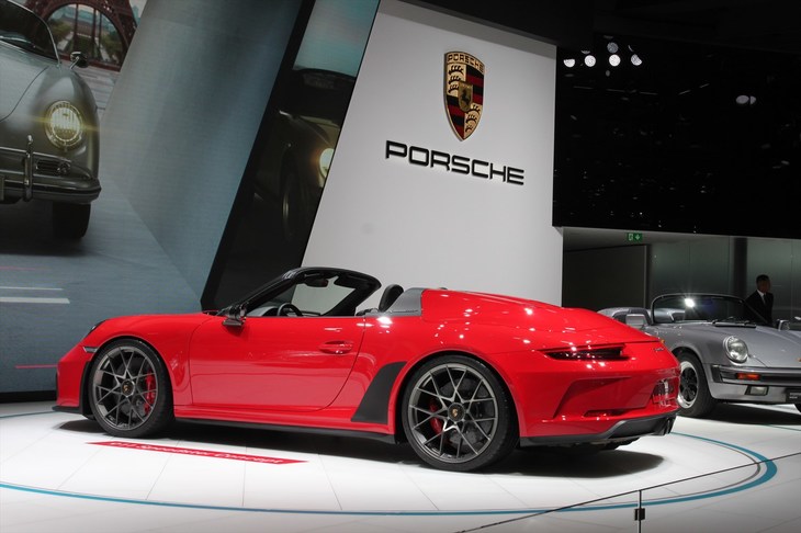 ポルシェ911スピードスター