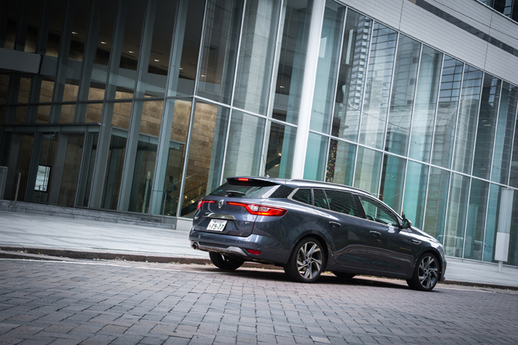 ルノー・メガーヌ スポーツツアラーGT