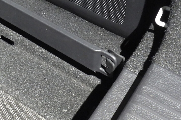 ホンダ・インサイト（床下収納）