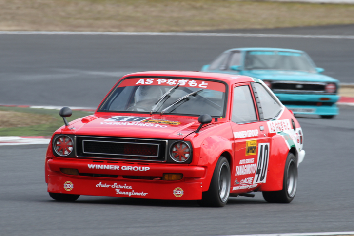 8位に入った「ASやなぎもとスターレット」。2代目「トヨタ・パブリカ」の派生車種で、1973年のデビュー当初は「パブリカ スターレット」と名乗っていた初代スターレットがベース。