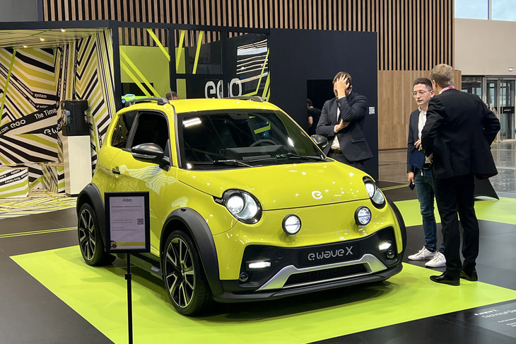 ネクストeゴーモバイルSEの「eウエーブX」。