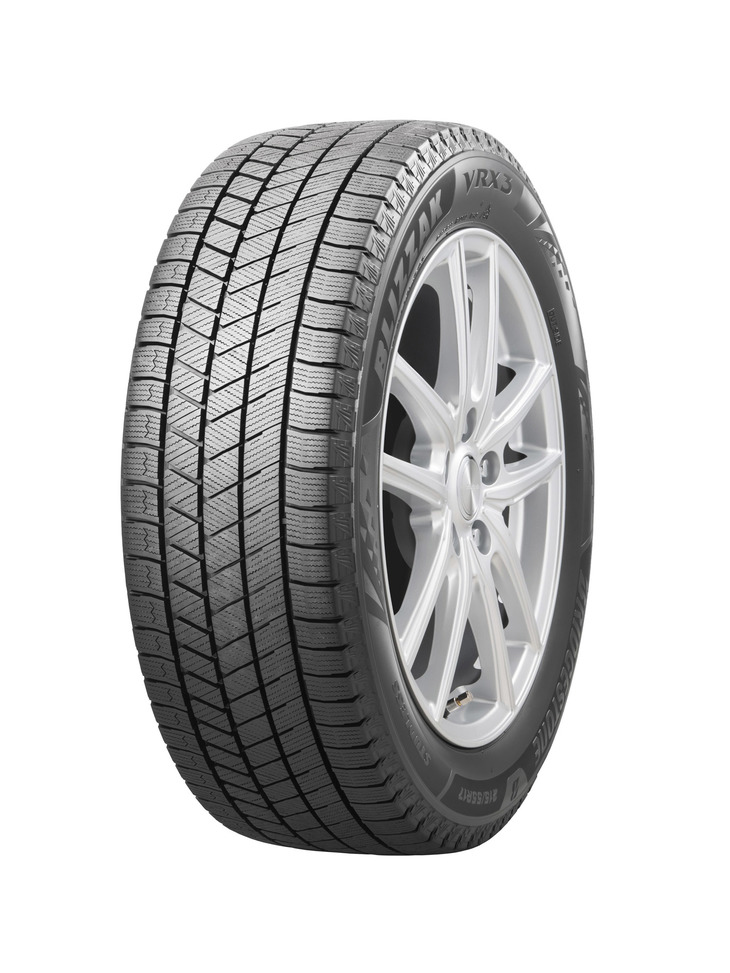 「ブリザックVRX3」は、「氷上性能の大幅向上やライフ性能、効き持ちの向上を実現した新次元のプレミアムブリザック」をコンセプトに開発された。