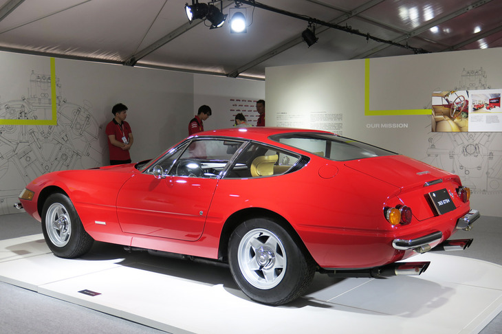 フェラーリ365GTB/4