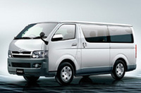 トヨタ、商用「ハイエース」「レジアスエース」を一新