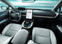 トヨタが新型車「bZ3」を中国で発表　BYDなどと共同開発したEVセダンの画像