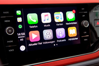 インフォテインメントシステムについては、8インチカラーディスプレイに対応したことで、従来モデルよりコネクティビティーや利便性の高い機器を搭載可能となった。