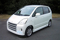 スズキとGMによる燃料電池車「MRワゴン-FCV」が改良