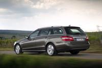 「Eクラス ステーションワゴン」（写真は欧州仕様車）