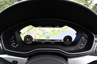 オプションで用意される「バーチャルコックピット」。メーターパネル全体が12.3インチの液晶モニターとなっており、カーナビの画面を表示することもできる。