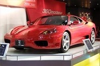 
	クラッチレスパドルシフトを搭載する、フェラーリ360モデナF1
	 