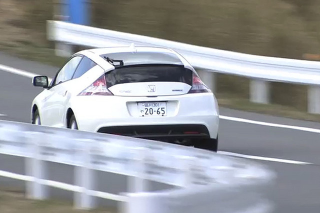 ホンダCR-Z α（FF/CVT）【動画試乗記】 「CR-X」vs「CR-Z」（後編