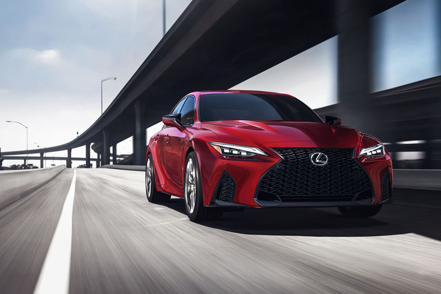 KINTO FACTORY」から「レクサスIS」の操舵質感を高めるアイテム登場
