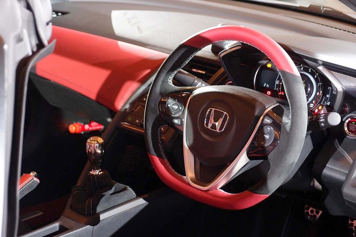 ホンダS660モデューロX バージョンZ（コックピット周辺部）