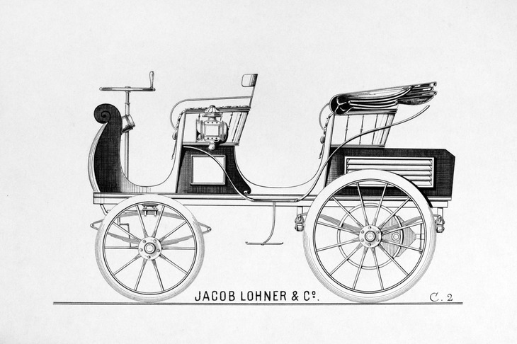 自動車の黎明（れいめい）期には、電動モーターとガソリンエンジン、スチームエンジンの間で、パワーユニットの主導権争いが繰り広げられていた。フェルディナント・ポルシェが初めて設計したとされる「エッガー・ローナーC2フェートン」（1898年）も、電気自動車だった。