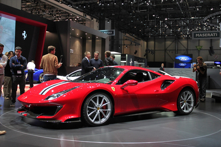 フェラーリ488ピスタ（エクステリア）