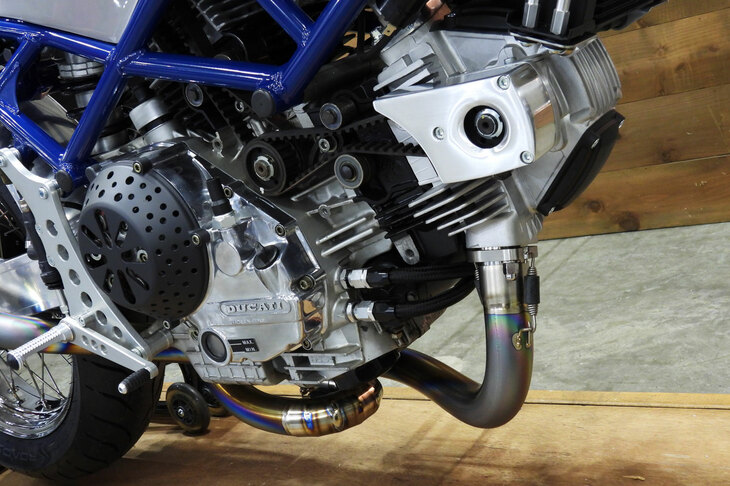 46Worksの手になる「ドゥカティM900モンスター」。