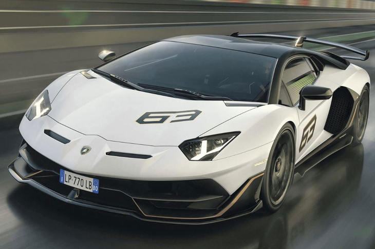 ランボルギーニ・アヴェンタドールSVJ