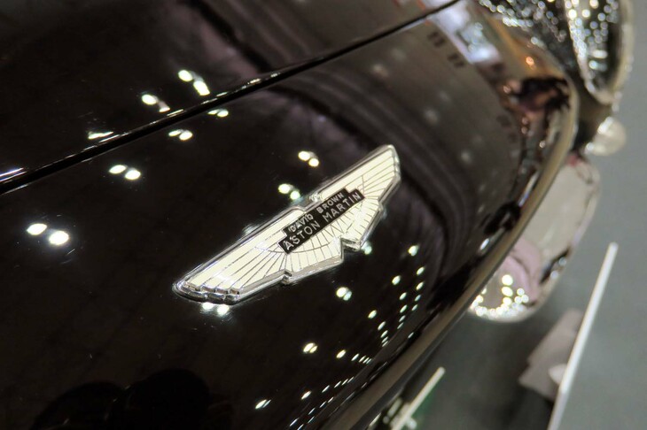 アストンマーティンDB6ヴォランテ（1967年）