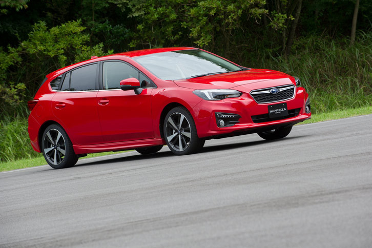 スバル・インプレッサスポーツ2.0i-S EyeSight