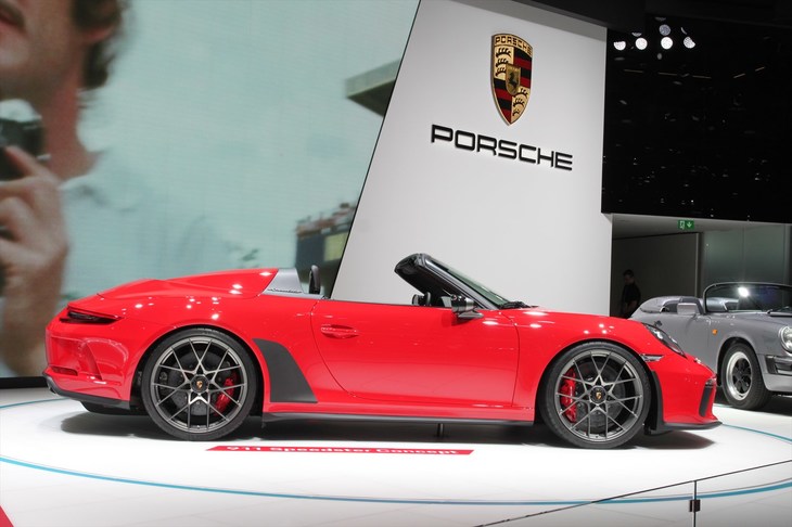 ポルシェ911スピードスター