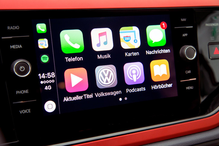 インフォテインメントシステムについては、8インチカラーディスプレイに対応したことで、従来モデルよりコネクティビティーや利便性の高い機器を搭載可能となった。