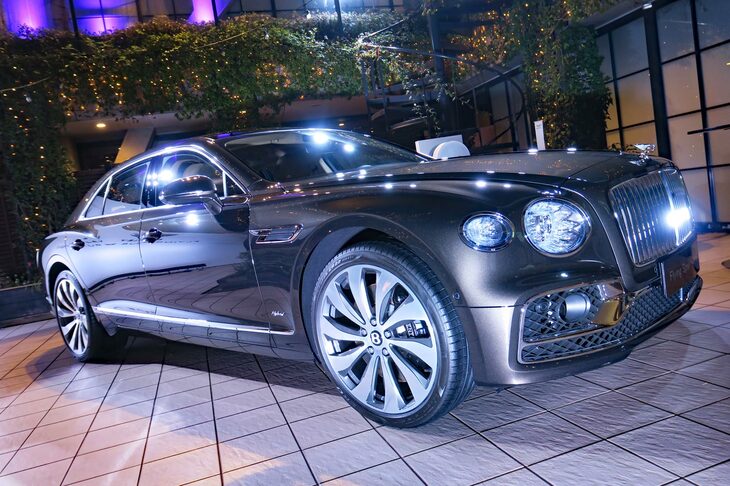 ベントレー・フライングスパー ハイブリッド（エクステリア）