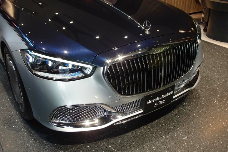 メルセデス・マイバッハS680 4MATICエディション100（フロントまわり）