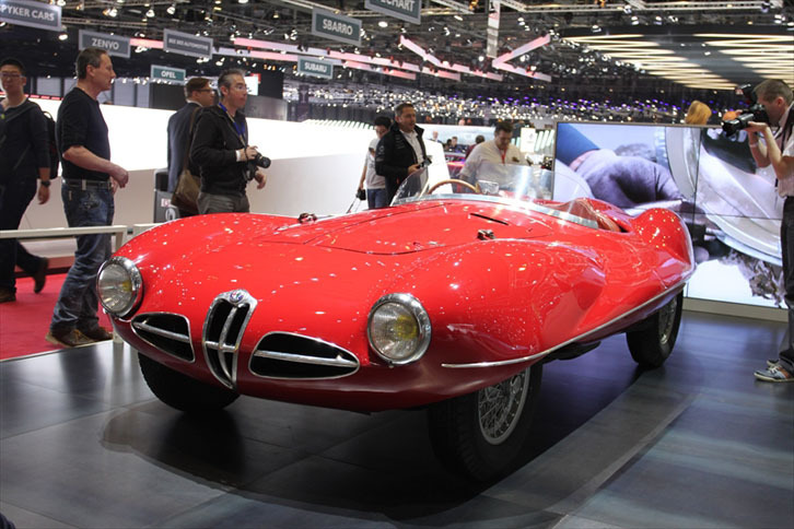 「ディスコヴォランテ スパイダー」のデザインベースである「アルファ・ロメオC52ディスコヴォランテ」。