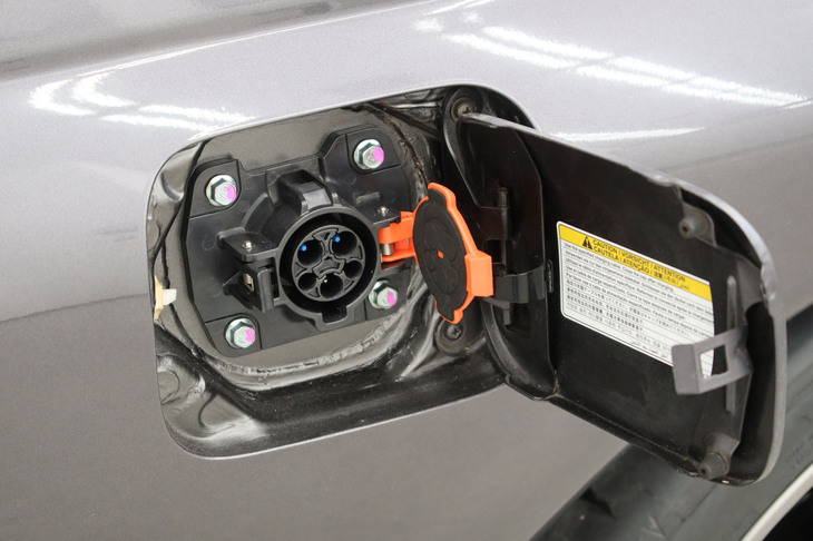 日産R32EV（給電口）