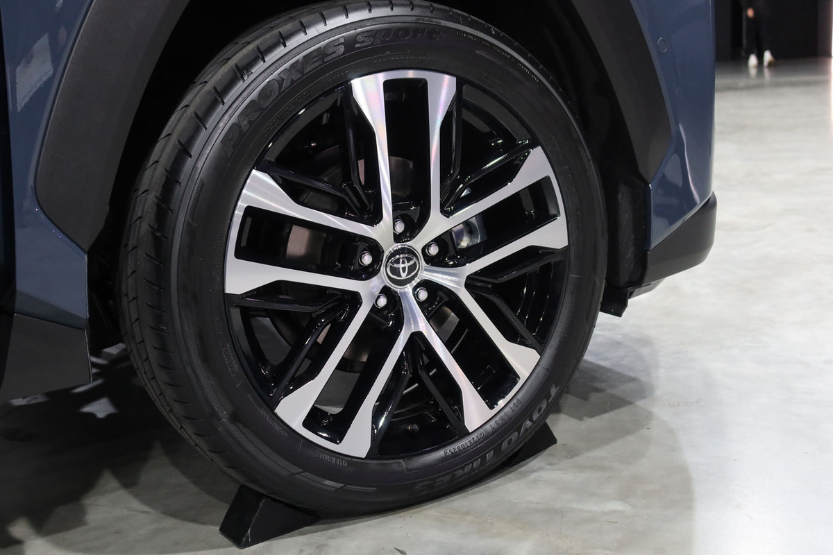 RAV4 純正 ホイール 19インチ 後期